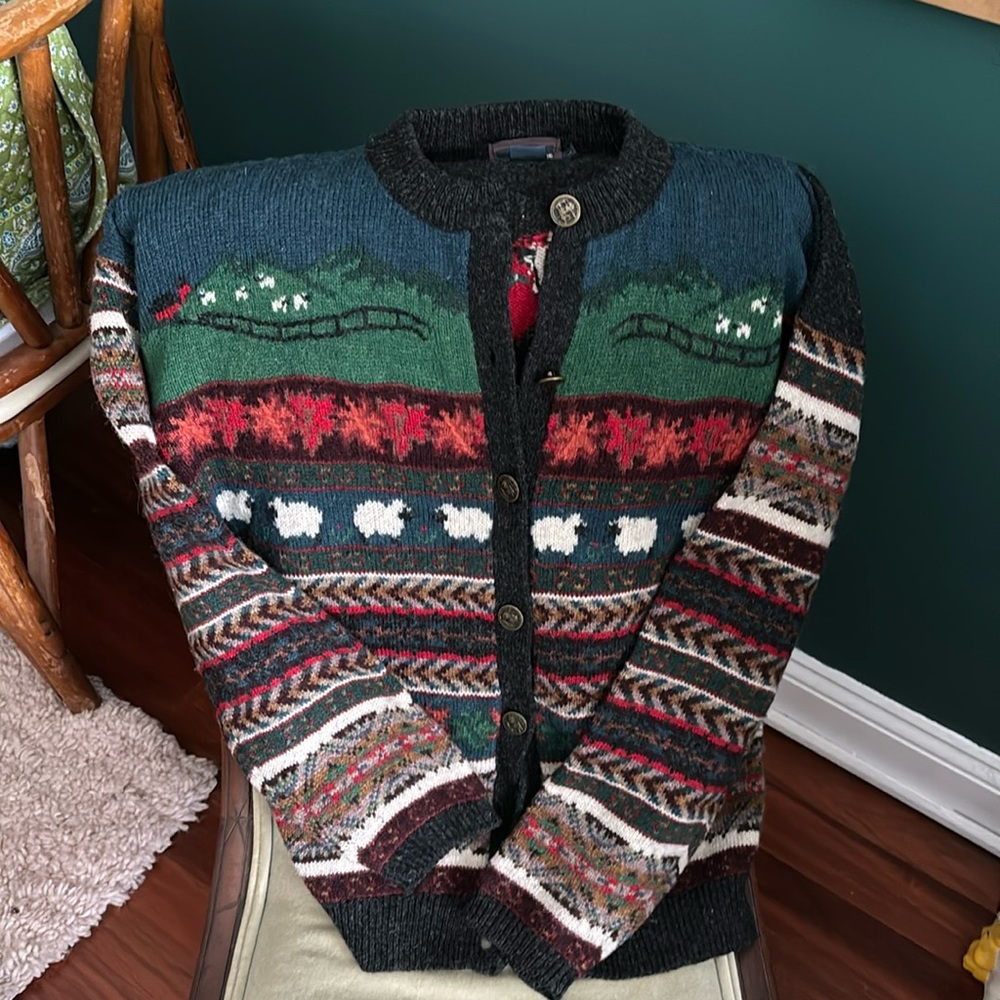 Woolrich sweater large 100% wool